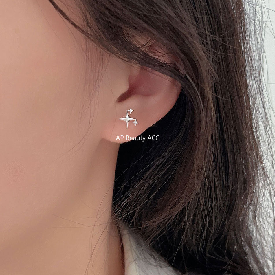 F관 - 925 실버 반짝이는 별 모양 귀걸이 [C1243] 25.10-2