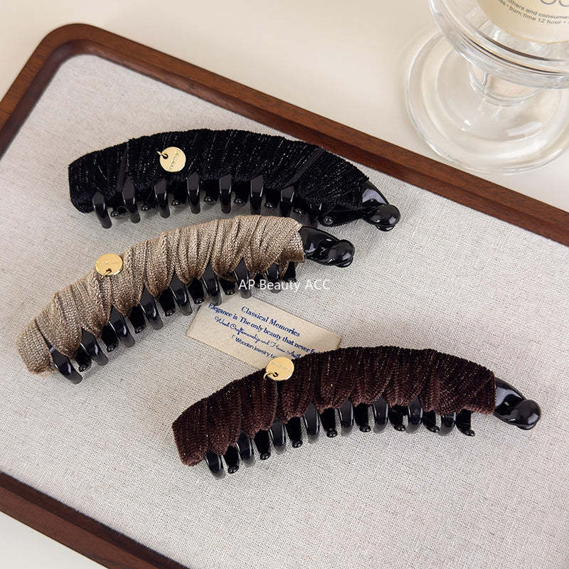 E관 - 가을겨울 벨벳 패브릭 삼각형 집게핀 [27720] 25.11-4