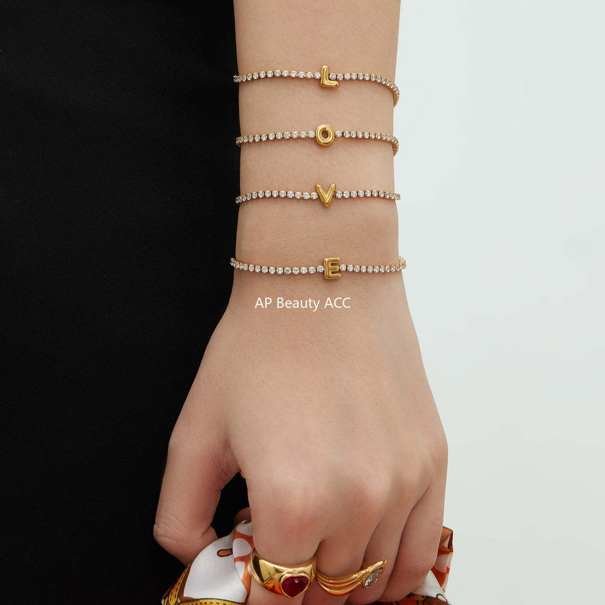 D관 - 스테인리스 스틸 18K 도금 알파벳 큐빅 팔찌 [RE023] 25.12-3