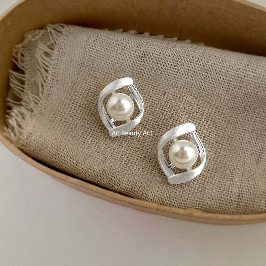 C관 - 925 은침 샌딩 입체 비틀림 디자인 진주 귀걸이 [6980] 25.10-5