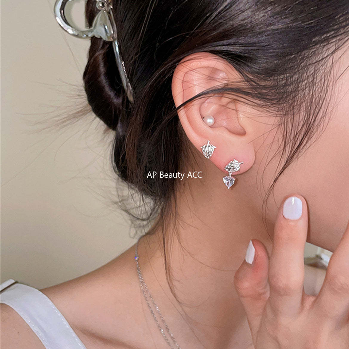 A관 - 925 은침 하트 큐빅 딸기 귀걸이 [EH-2925] 24.06-1