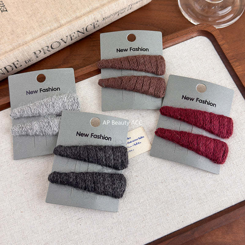 E관 - 가을겨울 컬러 털실 삼각형 헤어핀 [27652] 25.11-4