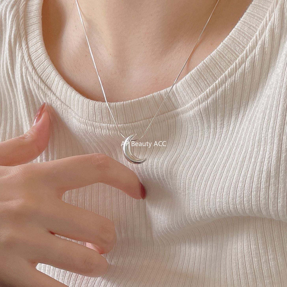 F관 - 925 실버 달 디자인 목걸이 [B1168] 25.12-3