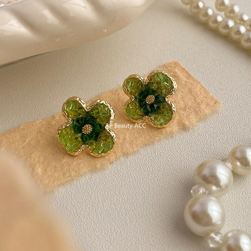 C관 - 18K 도금 은침 그린 크리스탈 플라워 디자인 미니멀 귀걸이 [E18932] 24.03-2