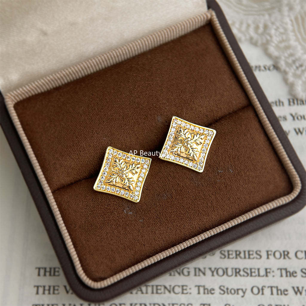 C관 - 925 은침 플라워 큐빅 사각 문양 귀걸이 [7246] 25.12-3