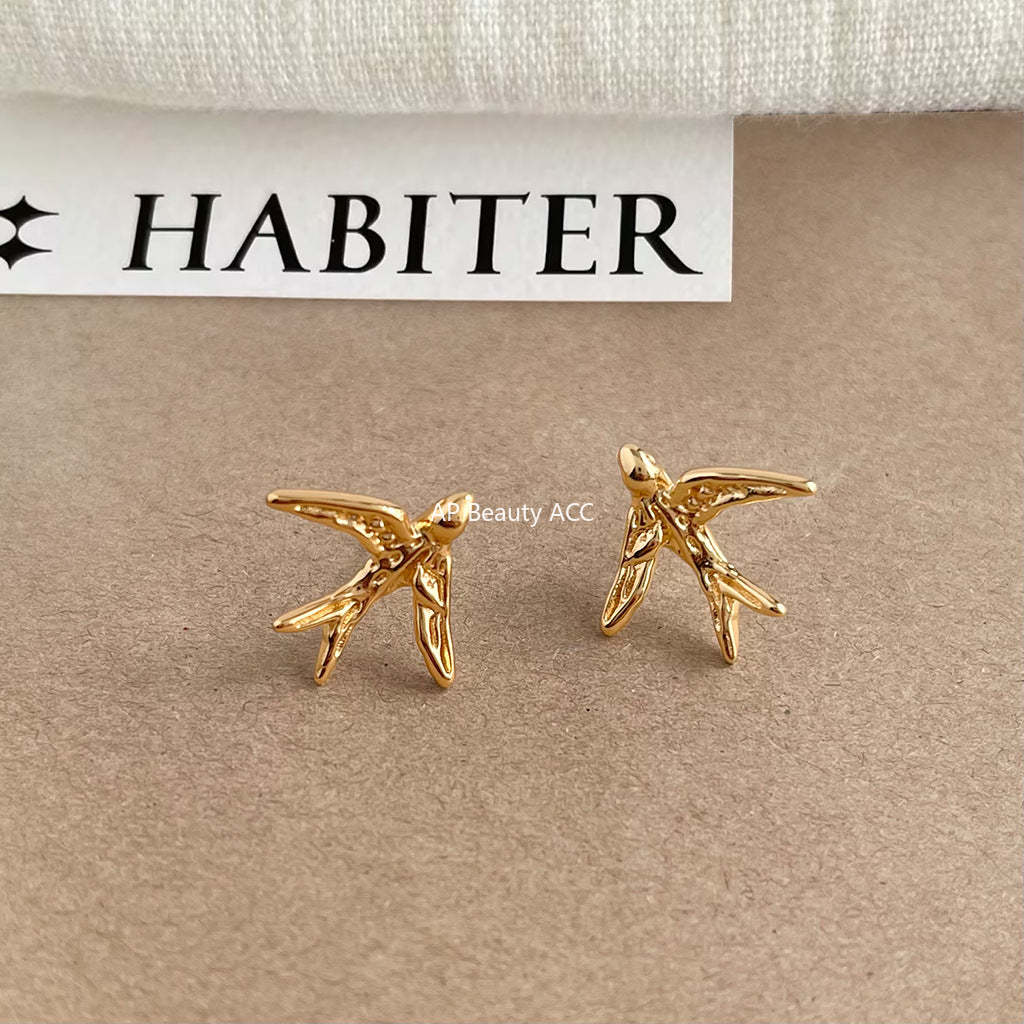 C관 - 비행기 제비 테마 디자이너 독창적 14K 도금 귀걸이 [4470] 24.07-3