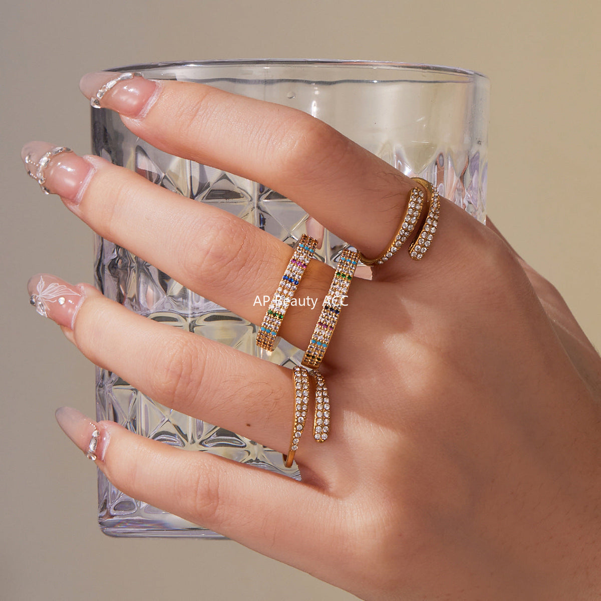 D관 - 18K 골드 도금 스테인리스 스틸 큐빅 하트 모양 반지 [A560-A561] 25.10-1