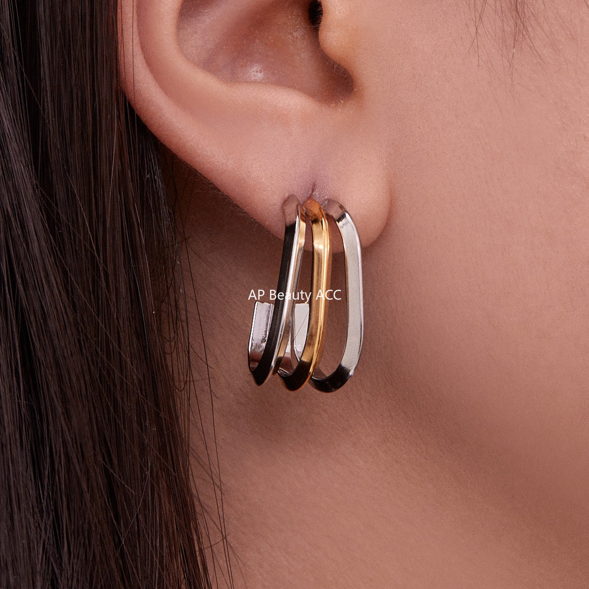 D관 - 스테인리스 18K 도금 레이어 하트 트위스트 귀걸이 [F753] 25.11-1