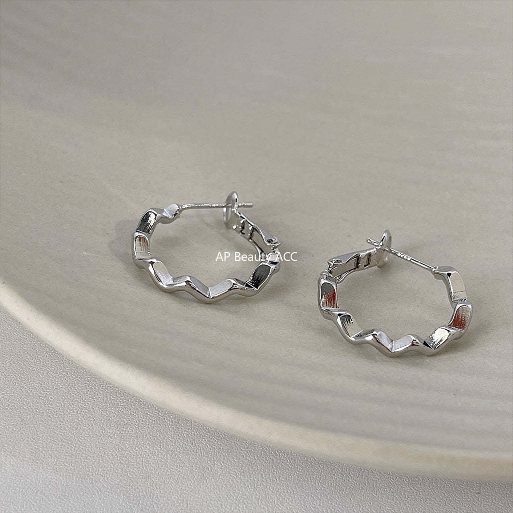 C관 - 간결한 금속 물결 은침 링 귀걸이 [1342] 24.04-2