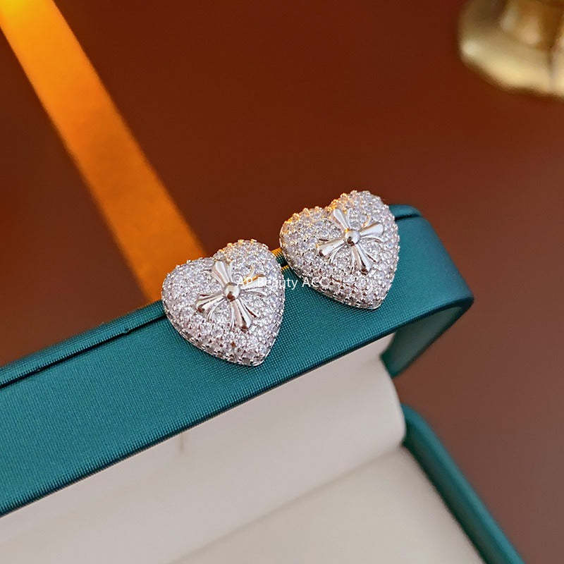 C관 - 큐빅 하트 귀걸이 세련된 귀걸이 [E18507] 24.01-4