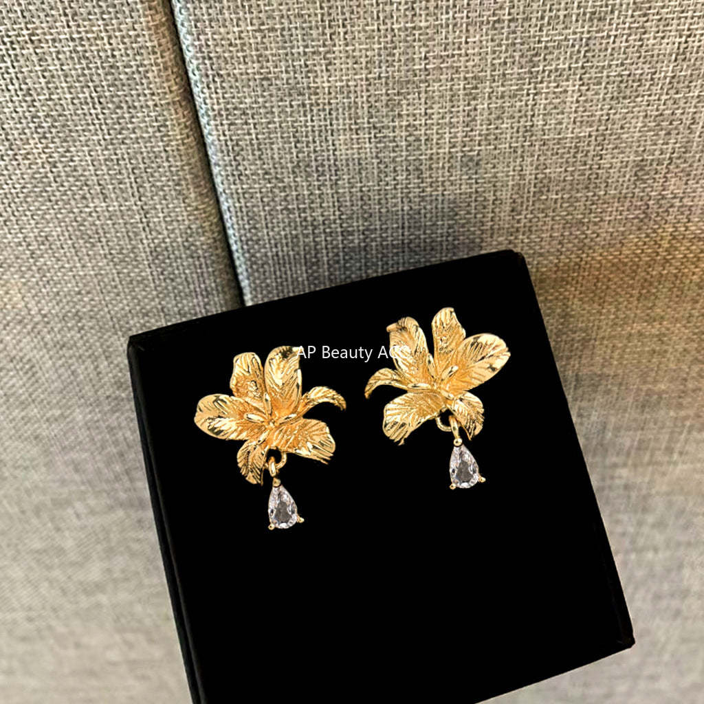 C관 - 빈티지 14K 도금 925 은침 백합 플라워 귀걸이 [5487] 25.02-2