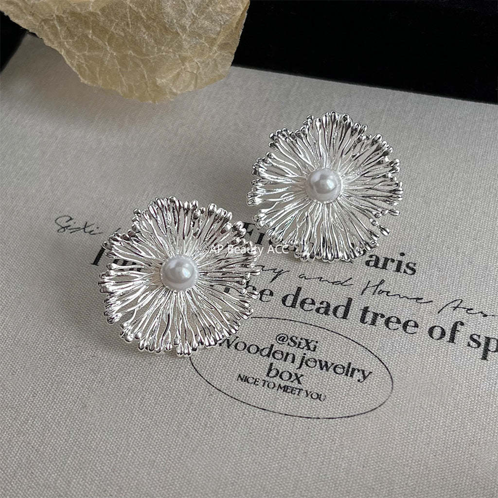 C관 - 디자이너 대형 꽃 고급스러운 신상품 백금 도금 귀걸이 [4471] 24.07-4