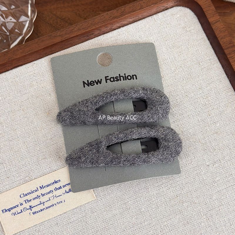 E관 - 모직 물방울 모양 사이드 헤어핀 [27647] 25.11-1