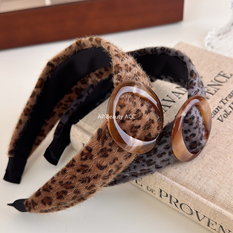 E관 - 호피 패턴 퍼 와이드 빈티지 머리띠 [27531] 25.10-1