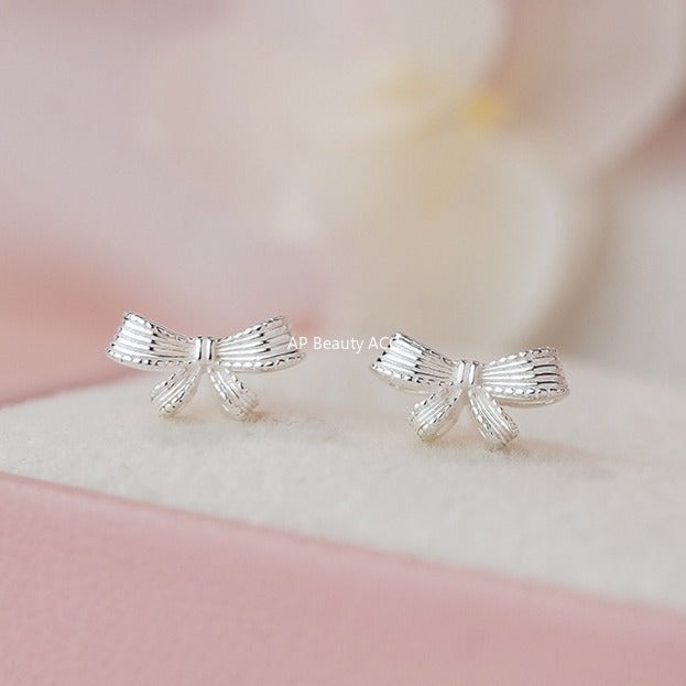 B관 - 999 실버 리본 디자인 귀걸이 [YC3233E_1] 25.11-1