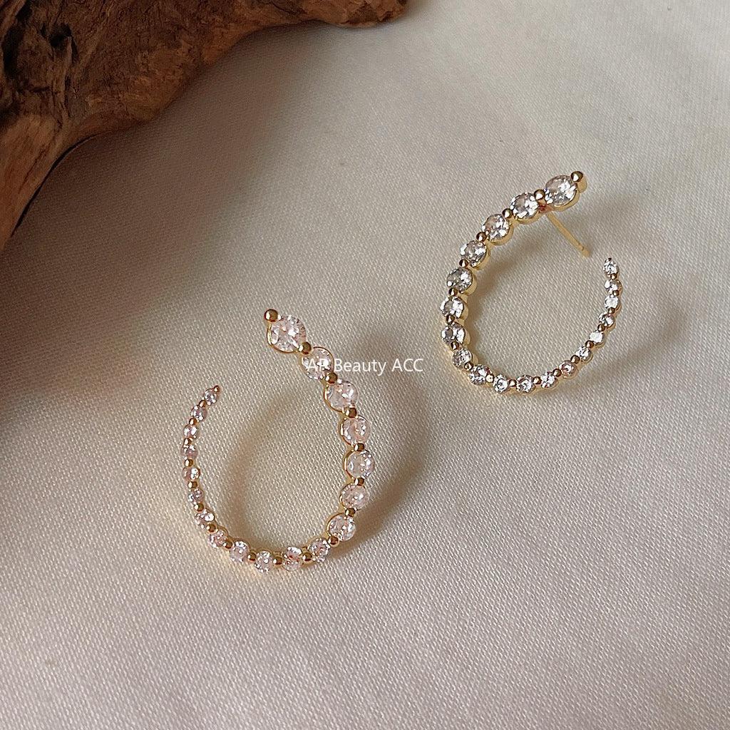 C관 - 프렌치 럭셔리 미니 큐빅 엘레강스 미니멀 귀걸이 [1965] 24.03-3