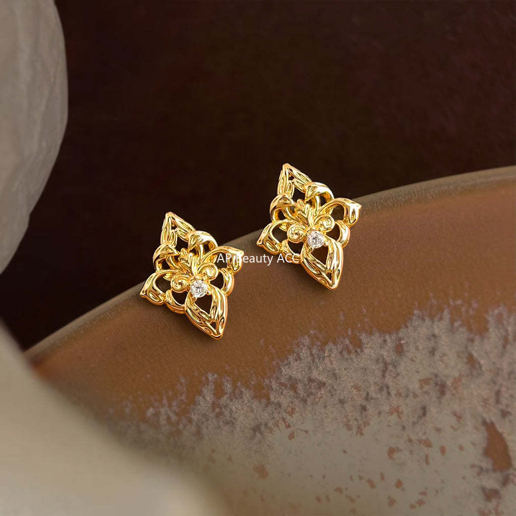 C관 - 다이아 모양 플라워 큐빅 925 은침 귀걸이 [7164] 25.11-4