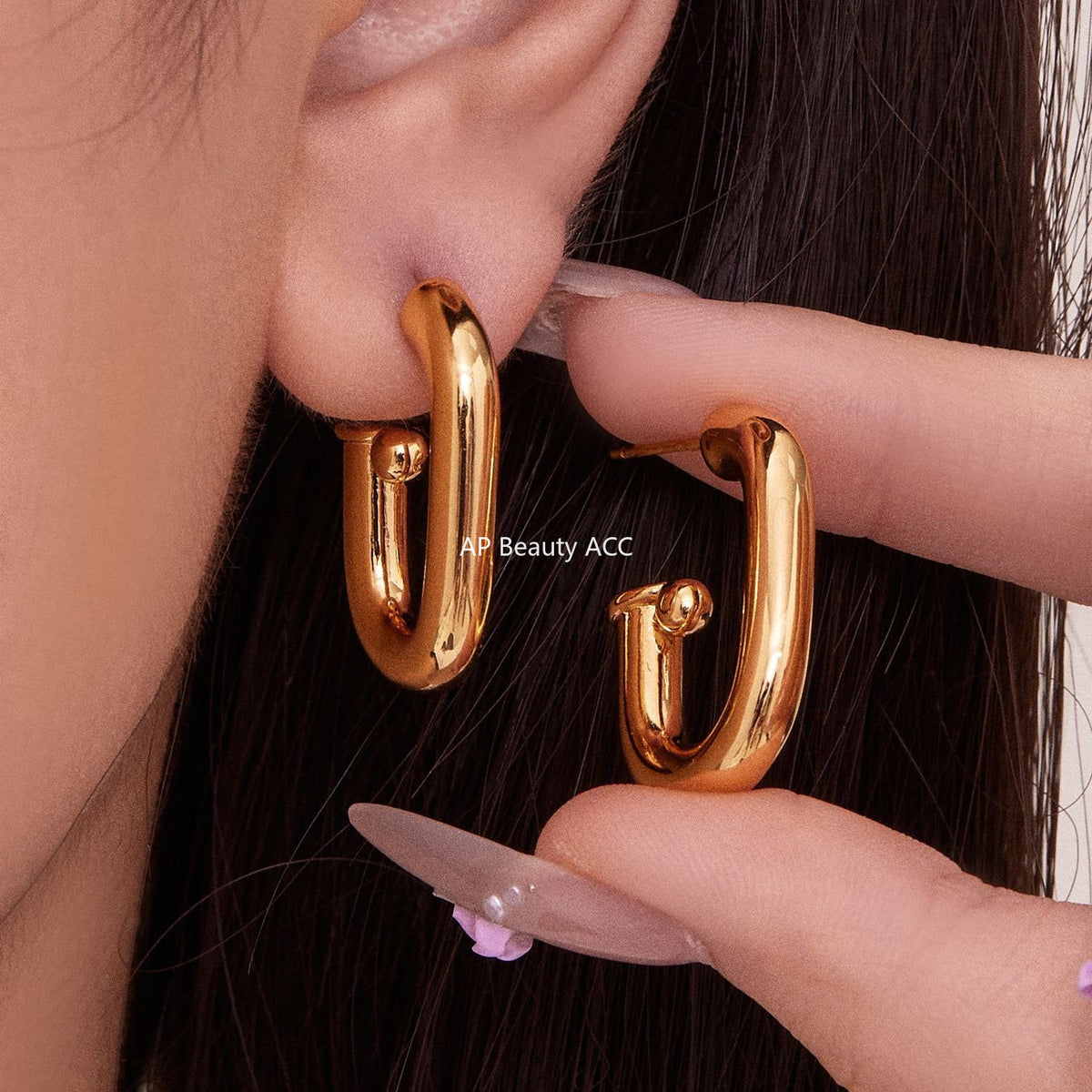 D관 - 18K 도금 U자형 타원 스터드 귀걸이 [F763] 25.11-1