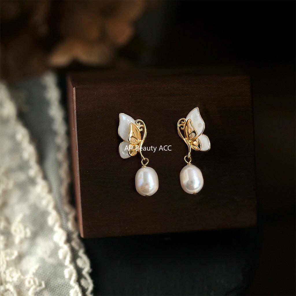 C관 - 담수 진주 나비 디테일 우아한 14K 도금 귀걸이 [4335] 24.06-3