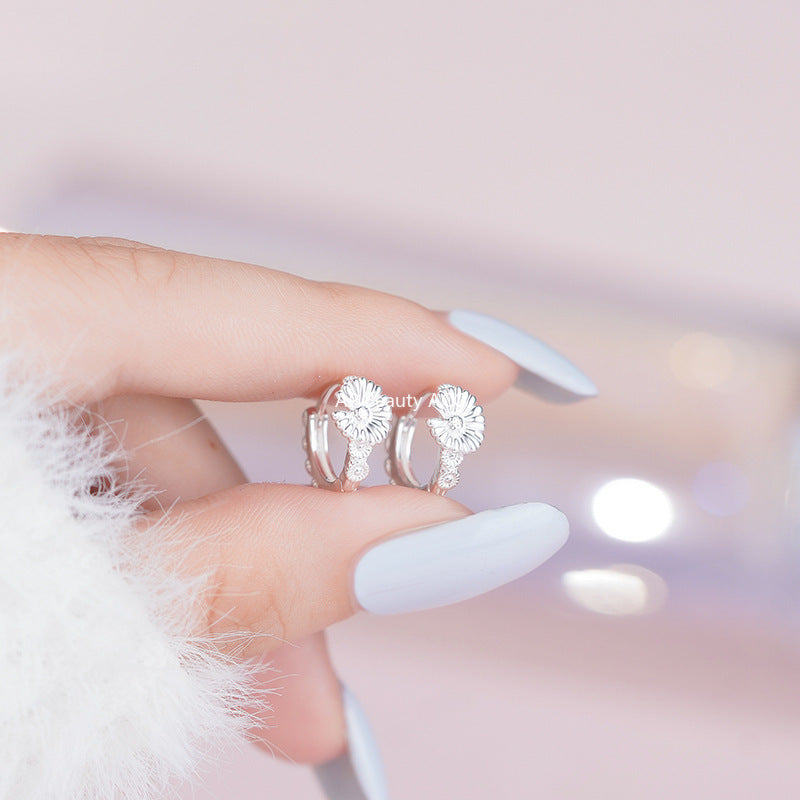 B관 - 999 실버 플라워 후프 귀걸이 [YC9341E_1] 25.10-3