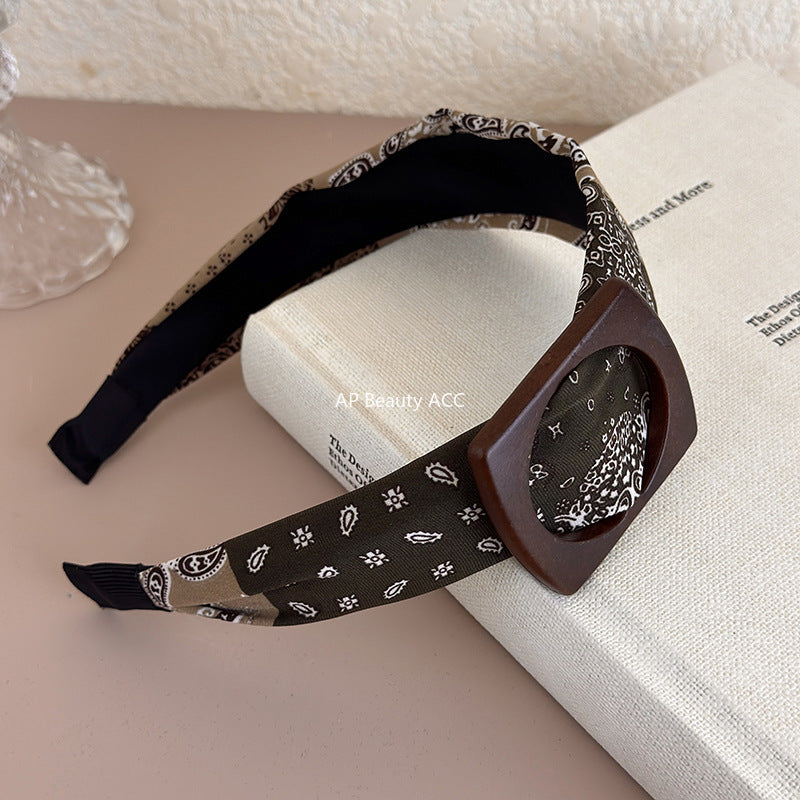 E관 - 멜라드톤 페이즐리 패턴 와이드 머리띠 [27546] 25.10-1