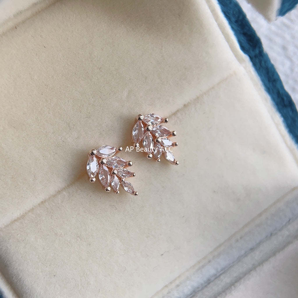 C관 - 밀 이삭 미니 큐빅 간결한 패셔너블한 은침 귀걸이 [3735] 24.04-1