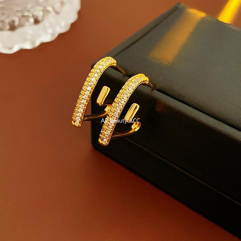 C관 - 18K 도금 은침 하트 진주 큐빅 인스타 감성 메탈 귀걸이 [E8288] 24.02-1