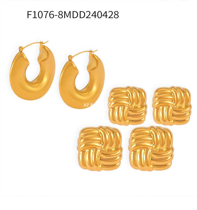 D관 - 셀럽 인기 디자인 트렌디 티타늄 스틸 굵은 링 미니멀 디자인 C자형 귀걸이 [F1076-8] 24.05-1