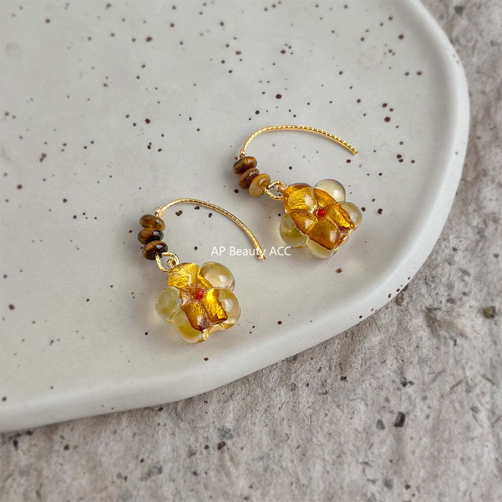 C관 - 핸드메이드 글라스 플라워 천연 호안석 귀걸이 [7203] 25.12-3