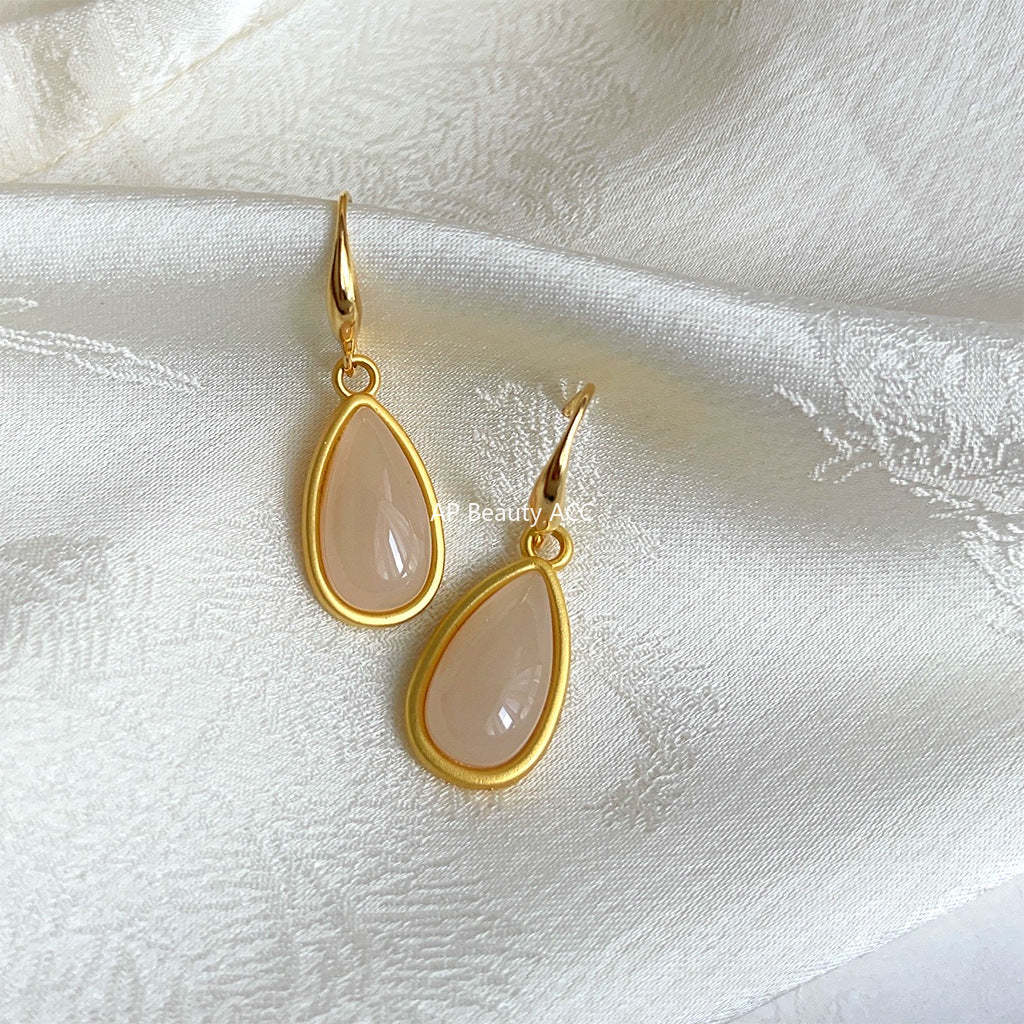 C관 - 복고풍 레진 무광 도금 물방울 귀걸이 [4174] 24.05-5