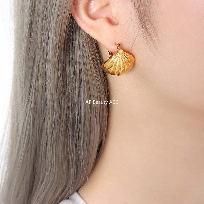 D관 - 티타늄 스틸 조개 디자인 유니크 귀걸이 [A484-F791] 24.12-2