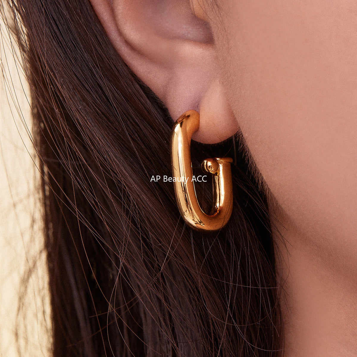 D관 - 18K 도금 U자형 타원 스터드 귀걸이 [F763] 25.11-1