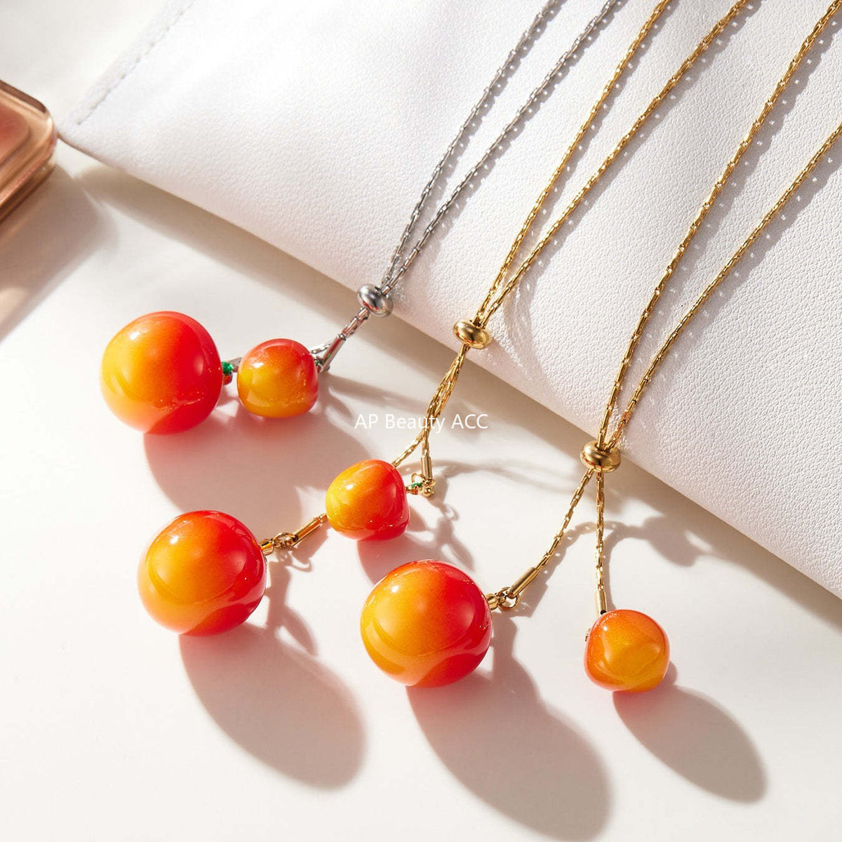 D관 - 큐빅 체리 펜던트 스테인리스 18K 도금 조절형 목걸이 [P1366] 25.11-3