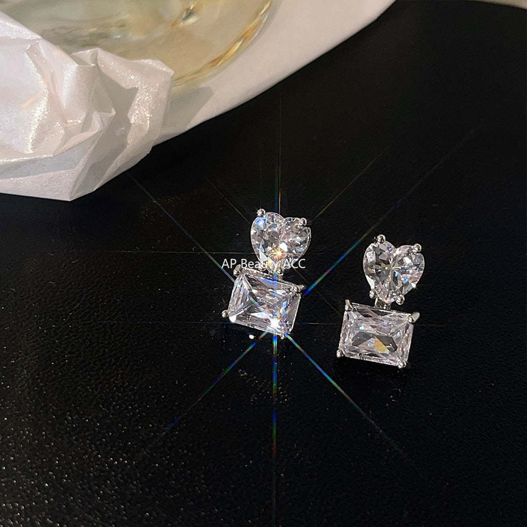 C관 - 고급스러운 미니 큐빅 하트 디자인 은침 귀걸이 [A893] 24.04-1