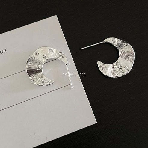 A관 - 큐빅 주름무늬 디자인 대형 스터드 귀걸이 [EH-4185] 25.10-5