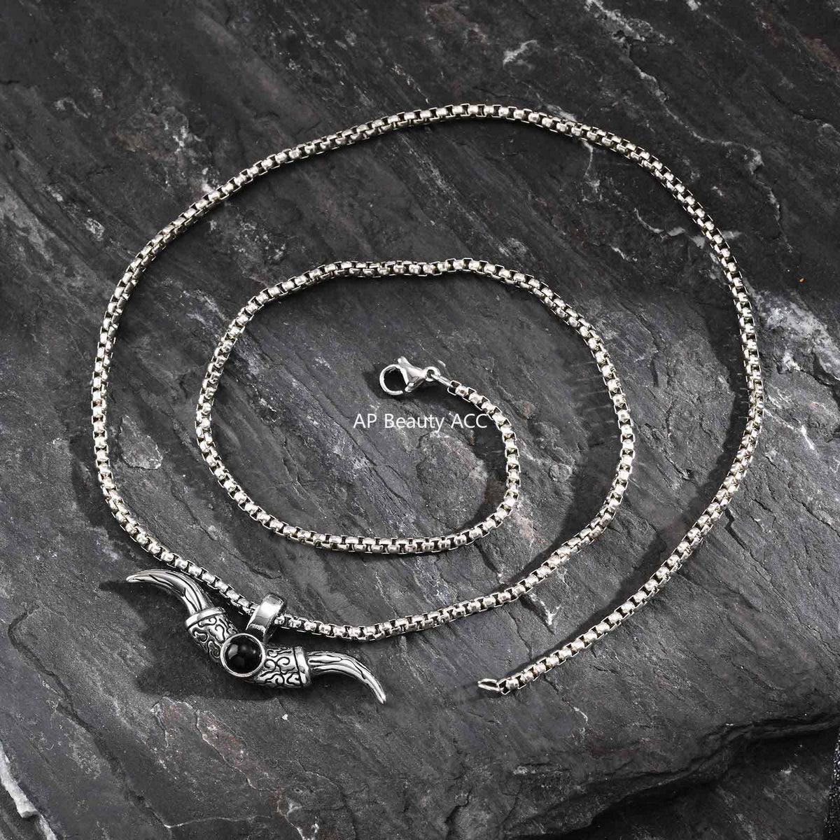 G관 - 스테인리스 소뿔 눈 모양 펜던트 힙합 목걸이 [PN-2244] 25.11-1