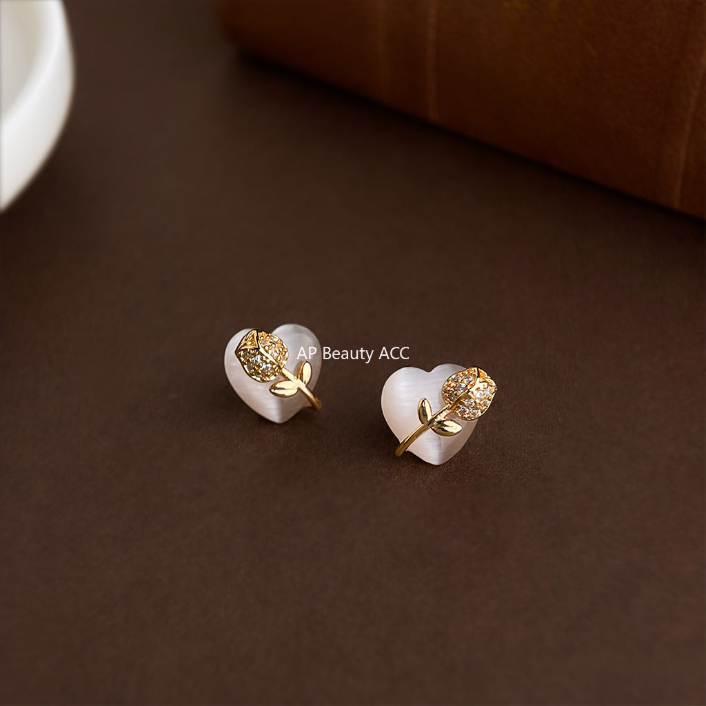 C관 - 925 은침 하트 모얀석 튤립 플라워 귀걸이 [6916] 25.10-2
