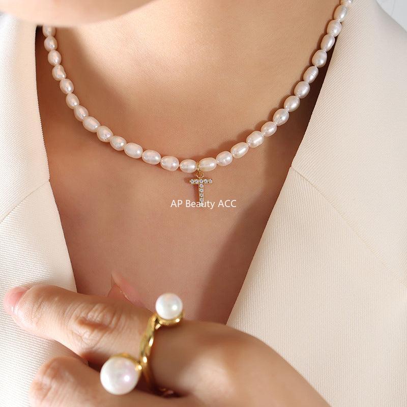 D관 - 담수진주 알파벳 큐빅 펜던트 티타늄 스틸 18K 도금 목걸이 [P1301] 24.01-2