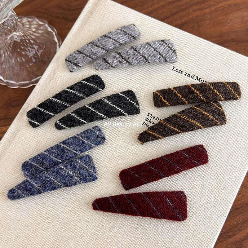 E관 - 털실 사선 스트라이프 빈티지 세트 헤어핀 [27529] 25.10-1