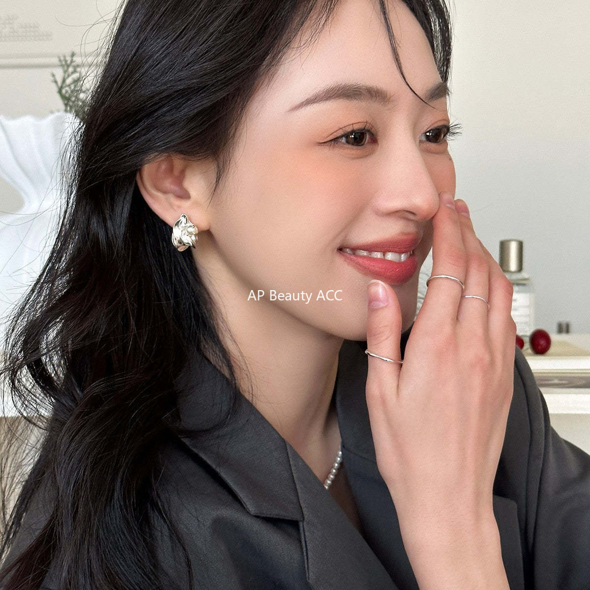A관 - 925 은침 진주 비정형 메탈 귀걸이 [EH-3589] 25.05-5