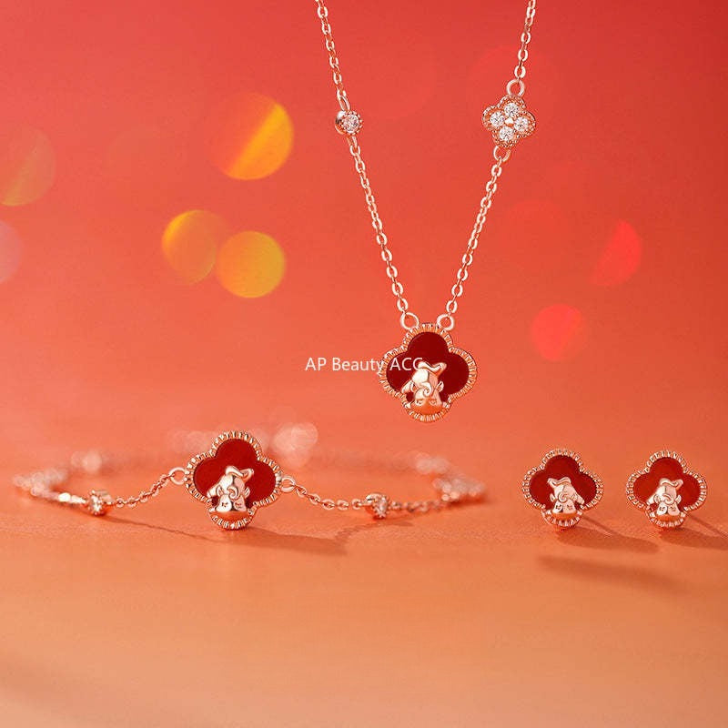 B관 - 925 실버 네잎클로버 말띠 행운 목걸이 팔찌 귀걸이 [YC2693N_1 YC4913SL_1 YC9704E_1] 25.10-5