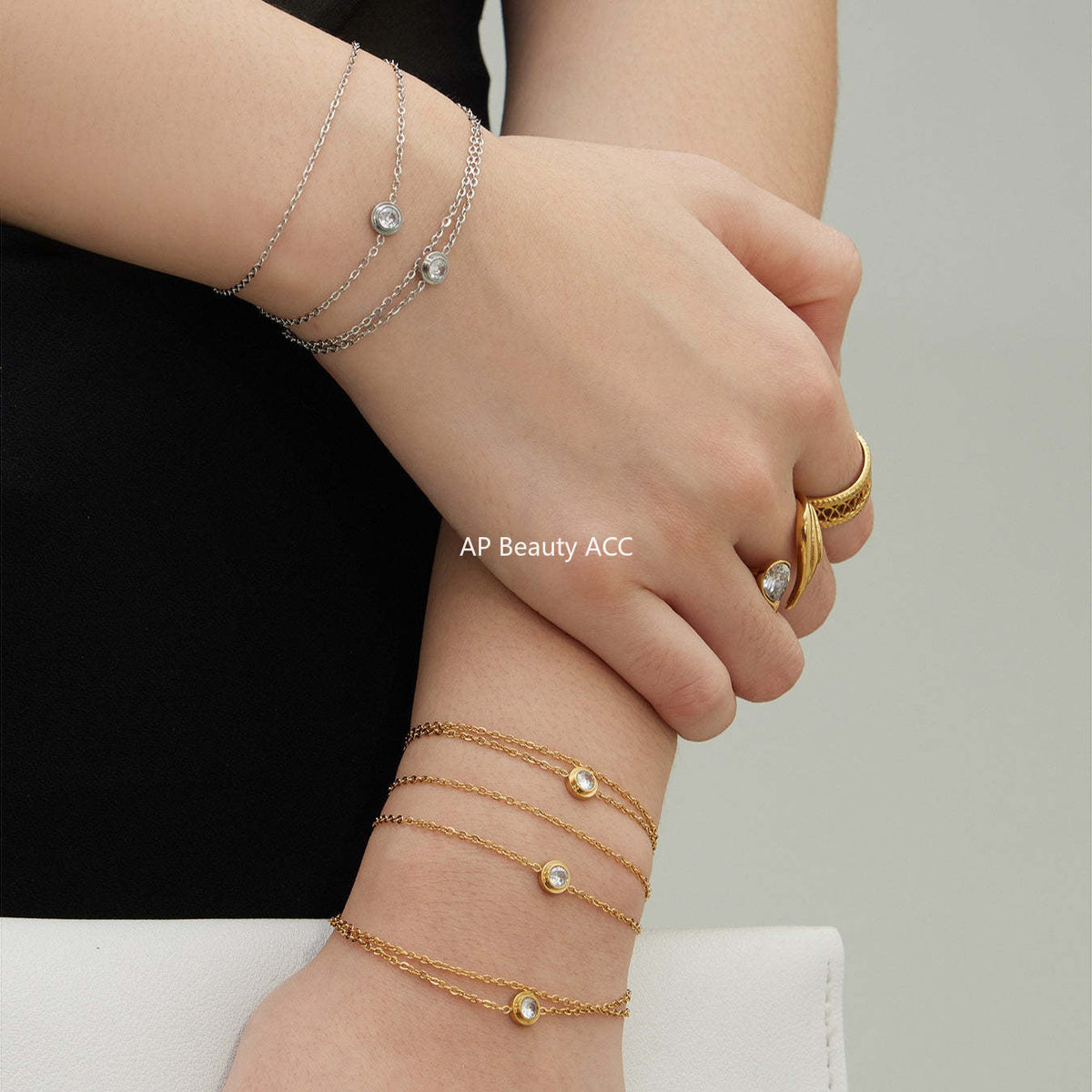 D관 - 스테인리스 스틸 18K 도금 원형 큐빅 더블 레이어드 팔찌 [E198] 25.12-3