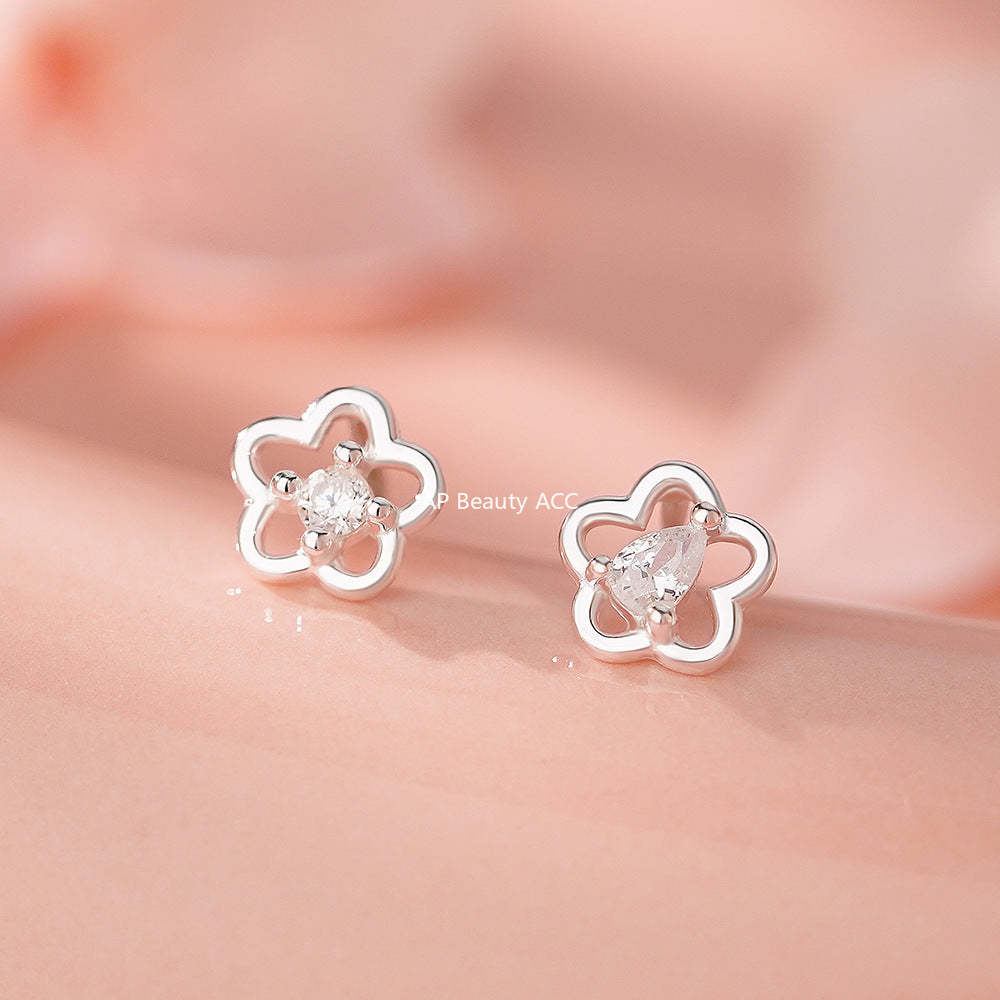 B관 - 999 실버 플라워 원형 물방울 큐빅 비대칭 귀걸이 [YC2220E_2] 25.11-4