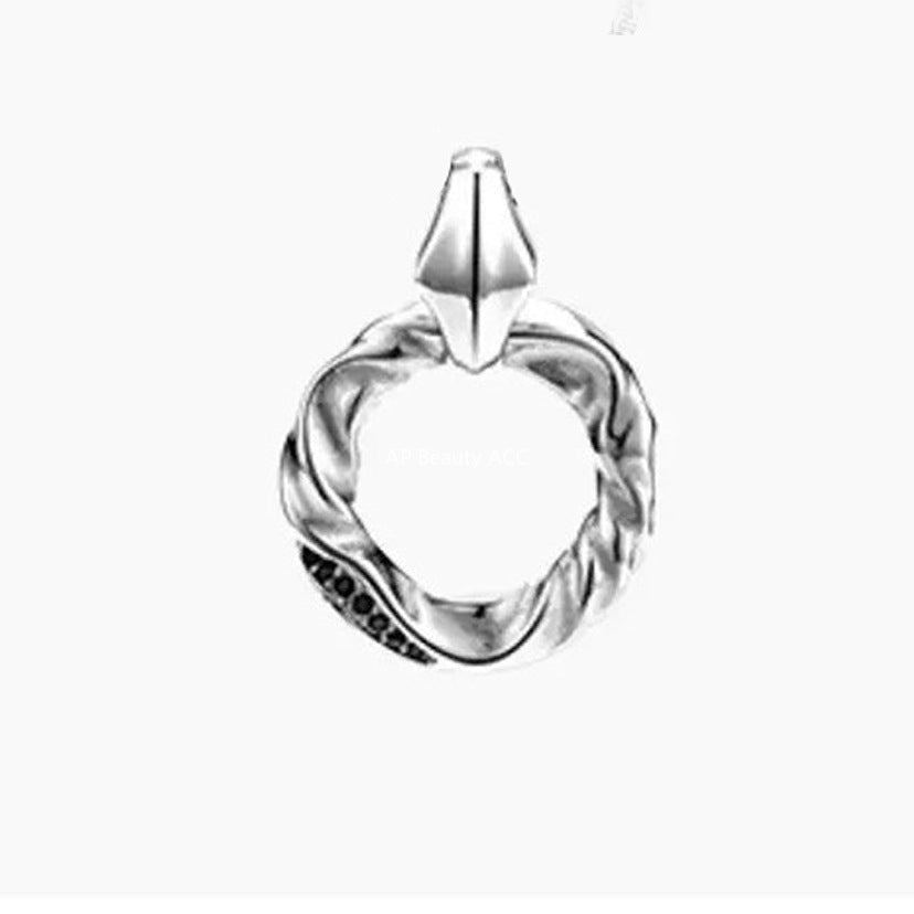 G관 - 큐빅 뫼비우스 펜던트 체인 목걸이 [X1190] 25.10-1