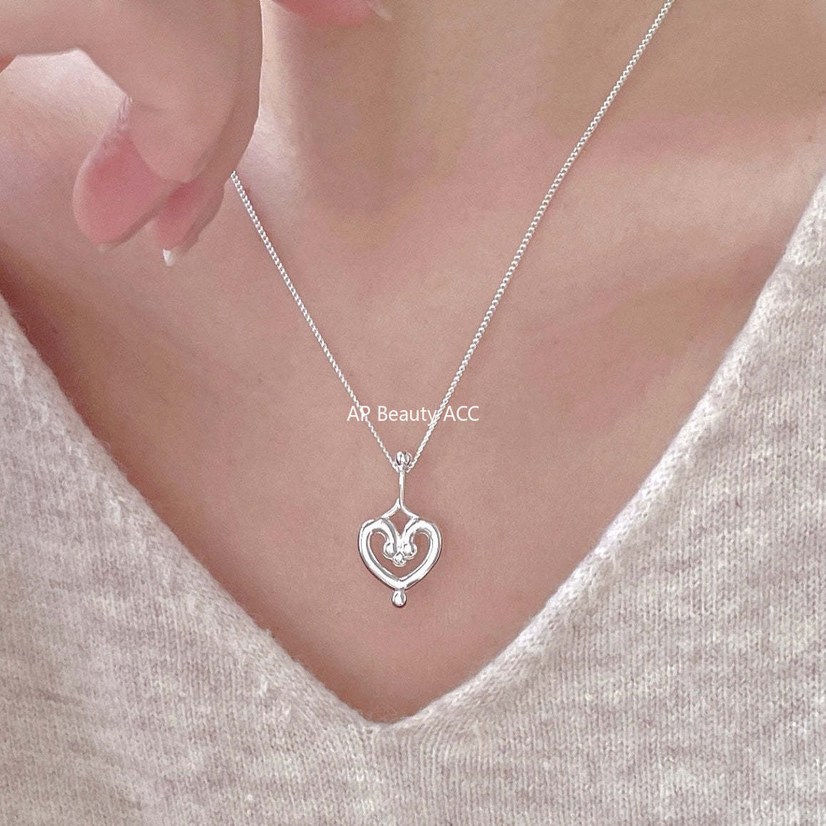 F관 - 925 실버 하트 펜던트 목걸이 [B1382] 25.11-3
