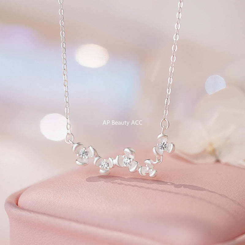 B관 - 999 실버 플라워 큐빅 디자인 체인 목걸이 [YC1859N_1] 25.10-4