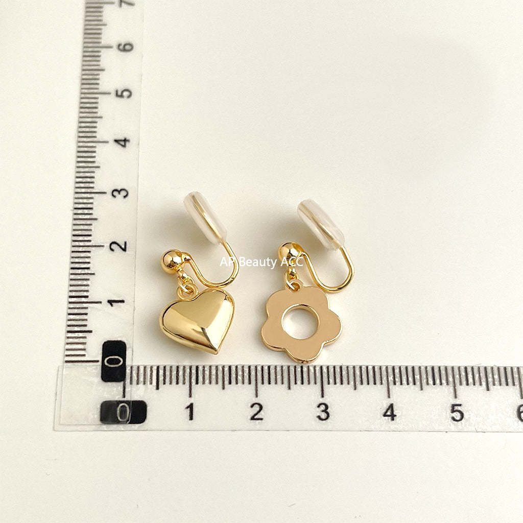 C관 - 18K 도금 에나멜 플라워 이어커프 귀걸이 [EJ0301S] 25.03-1