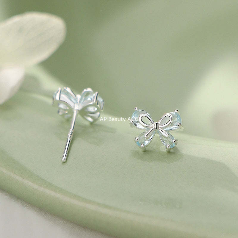 B관 - 925 실버 리본 모양 큐빅 귀걸이 [YC4264E_1] 25.09-4