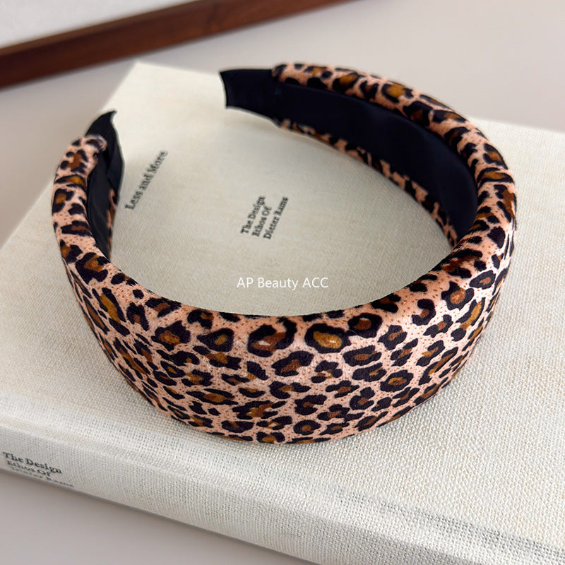 E관 - 스웨이드 호피무늬 패턴 와이드 스펀지 머리띠 [27582] 25.10-3