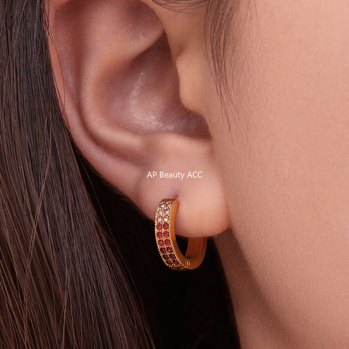 D관 - 스테인리스 18K 도금 C자형 멀티컬러 큐빅 귀걸이 [F798] 25.11-1